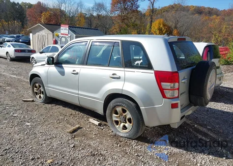 2006 Suzuki Grand Vitara z USA, uszkodzony, nr VIN JS3TD941164103522